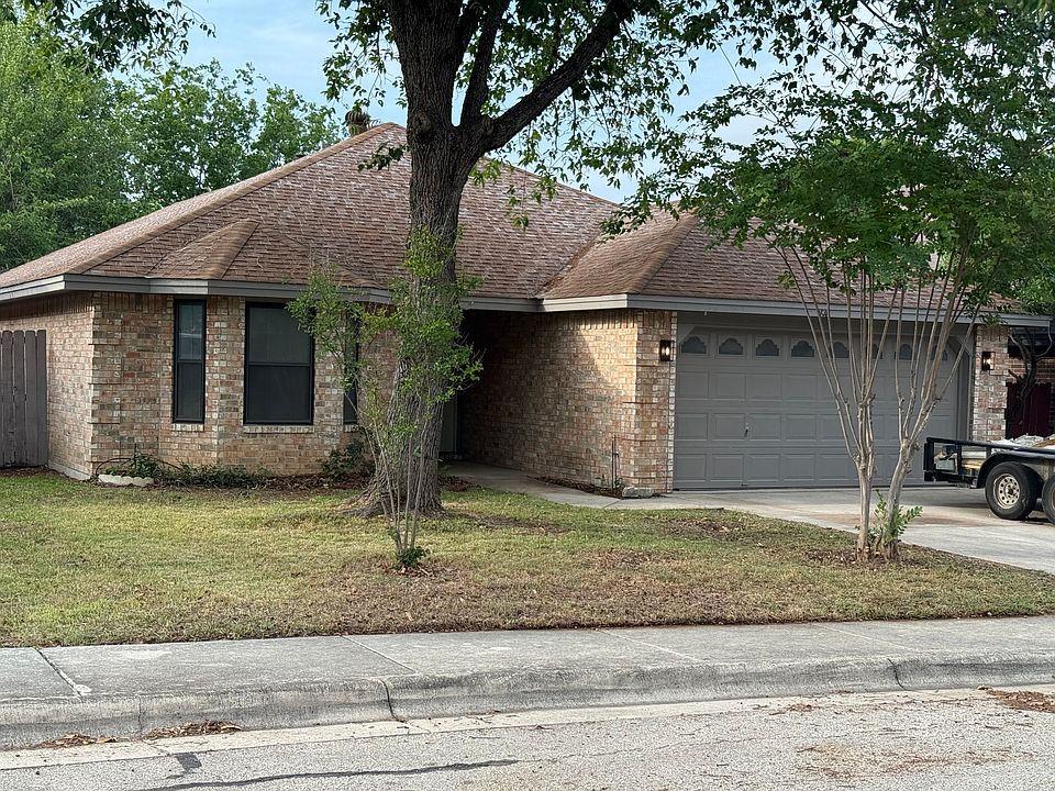 1st image of 1648 Dustin Cade Dr