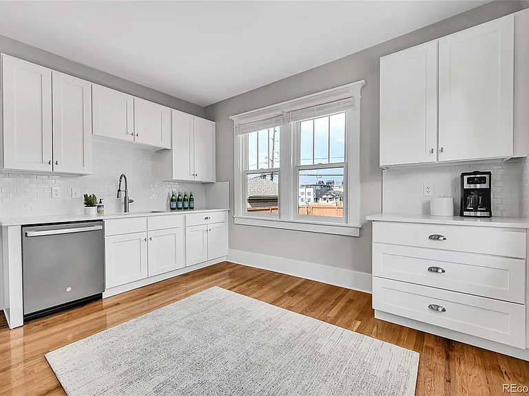 1578 N Meade St #A — Photo 10