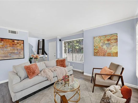 4th image of 803 E Victoria St Unit 138