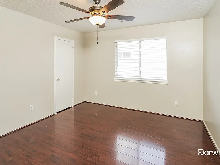 21907 Hemlock Park Dr — Photo 14