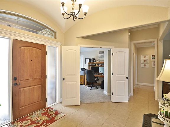 4th image of 3901 Hill Country Dr