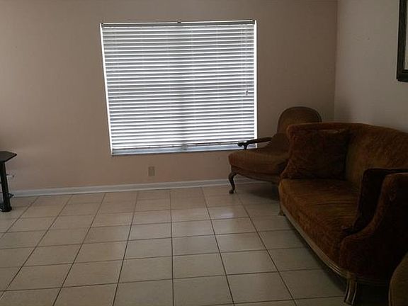 4th image of 7114 Northbridge Blvd
