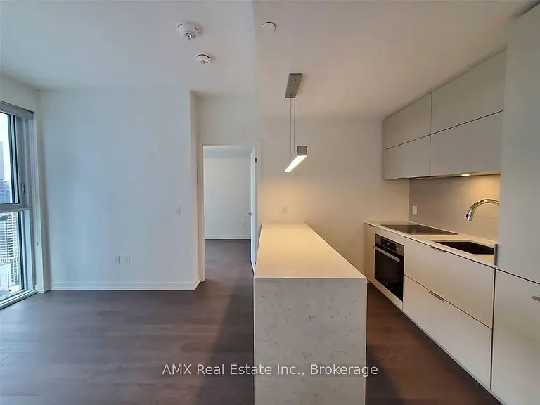 20 Richardson St E #3007 — Photo 4