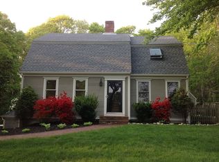 30 Pond View Dr, East Sandwich, MA 02537