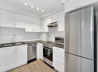1160 Broughton St #901, Vancouver, BC V6G2B2