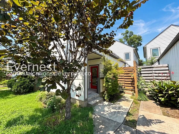 5210B Michigan Ave — Photo 2
