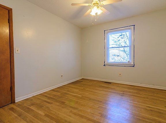 5th image of 259 Hughes St