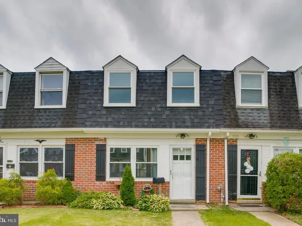 1303 Mantle St, Parkville, MD 21234