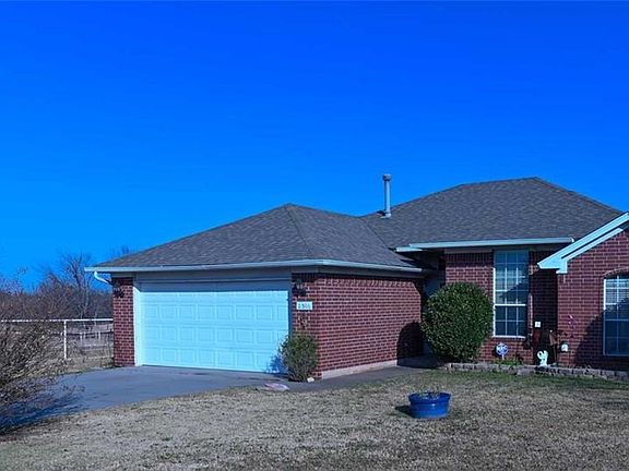 2nd image of 2300 Karsten Creek Dr