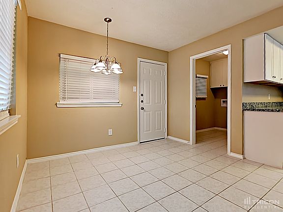 5th image of 5515 Cunningham Dr