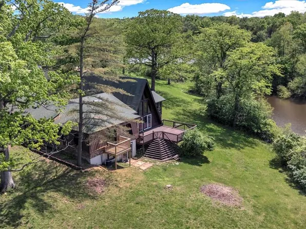 3553 Evergreen Dr, Catawissa, MO 63015