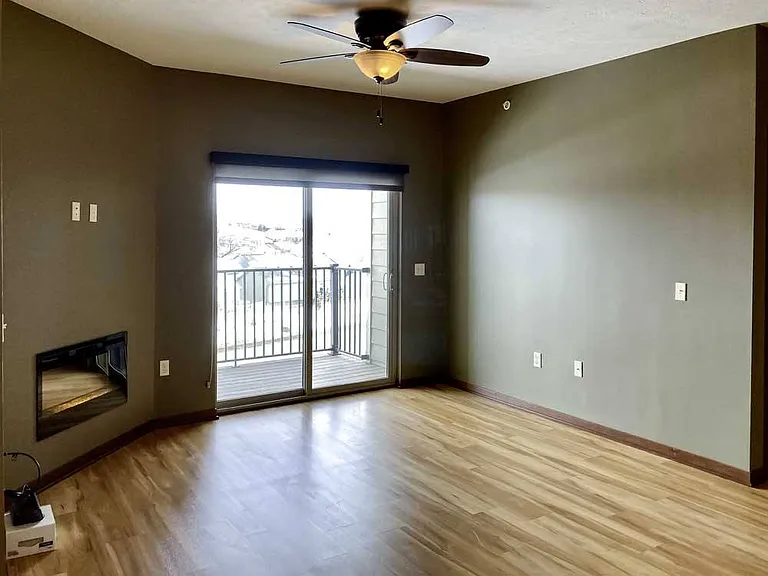 Villas of Omaha at Butler Ridge — Photo 126