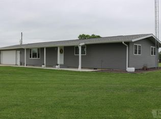 1957 255th St, Donnellson, IA 52625