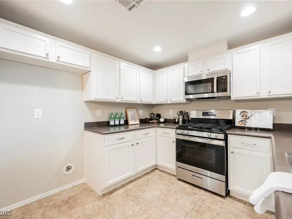 6868 Sky Pointe Dr Unit 1112, Las Vegas, NV 89131