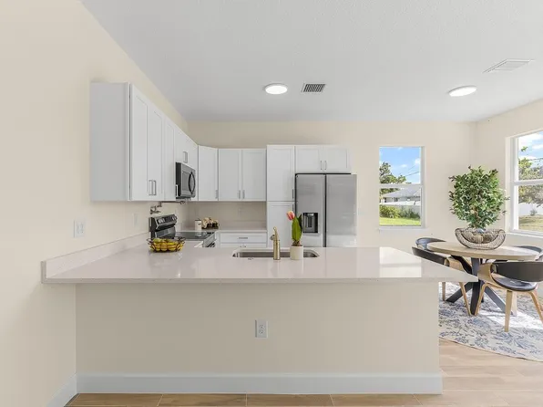 8526 102ND Court, Vero Beach, FL 32967