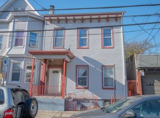 12 Rose St, Paterson, NJ 07501