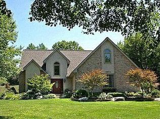 2892 Sligo Ln, Brighton, MI 48114