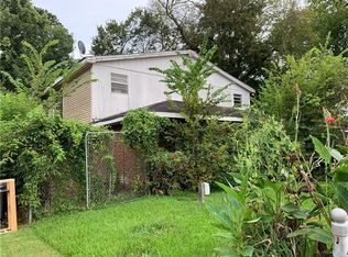 220 Senate Dr, Westwego, LA 70094