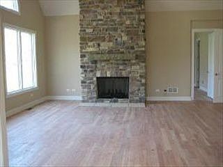 2nd image of 150 Harvey Ave