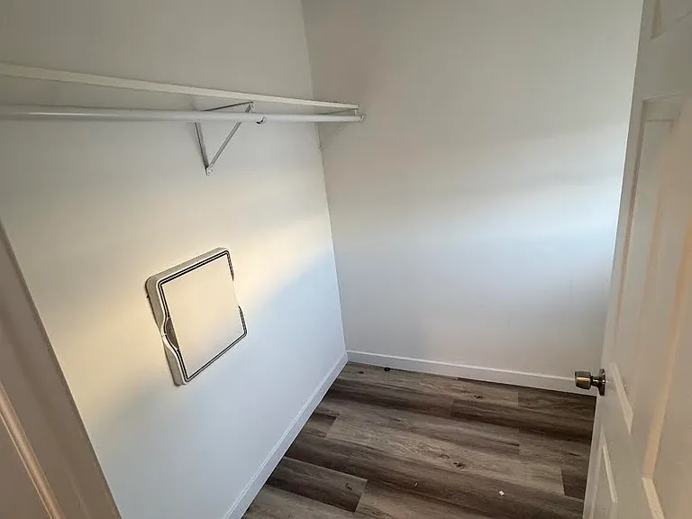 36 Auburn St — Photo 2