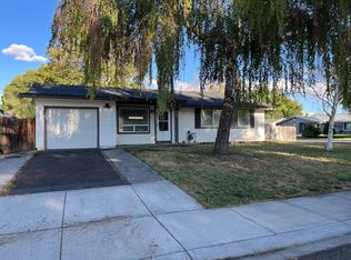 4319 Pepperwood Dr, Klamath Falls, OR 97603