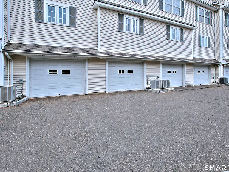 39 Maple Tree Ave #52 — Photo 20