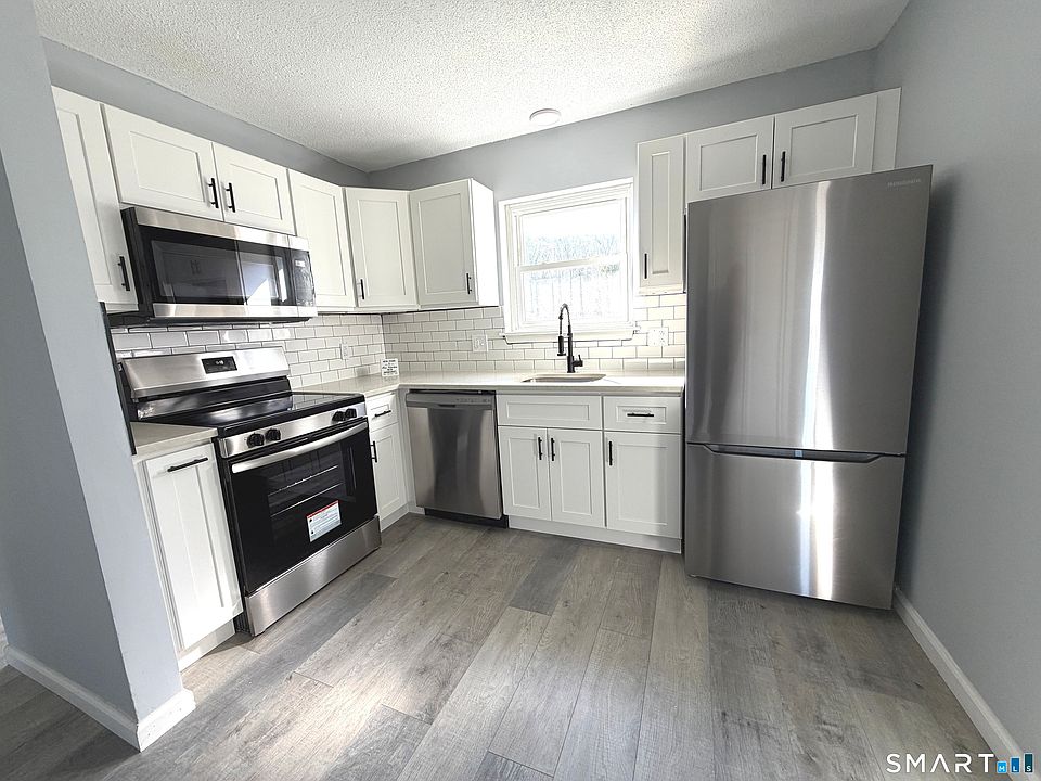 1st image of 226 Laurel Street #11