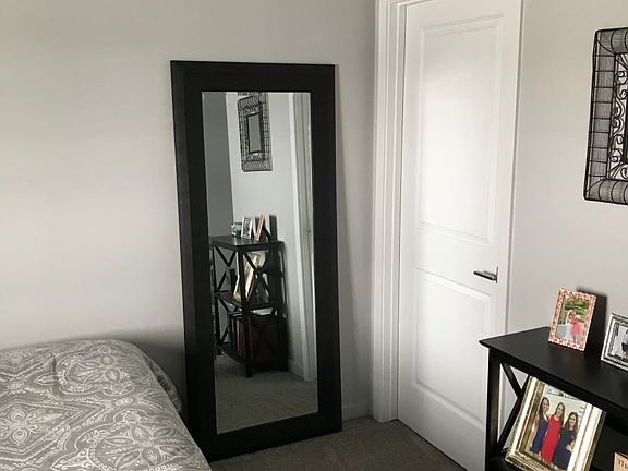 2nd image of 2880 Arborview Dr APT 18