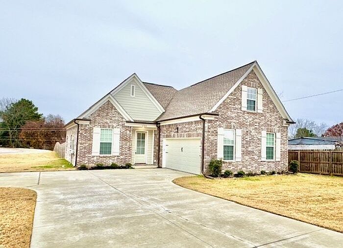 1st image of 4702 Bayou Dr