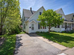 1426 E 5th St, Duluth, MN 55805