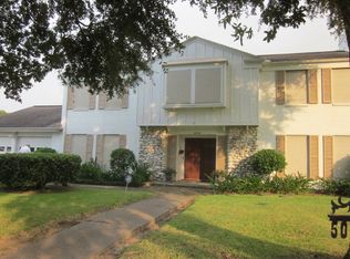 5040 Griffing Ct, Groves, TX 77619