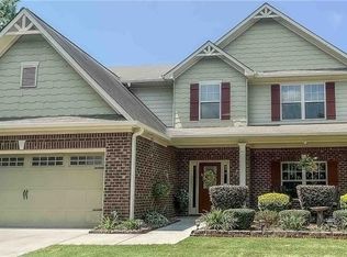 802 Whitfield Oak Rd, Auburn, GA 30011