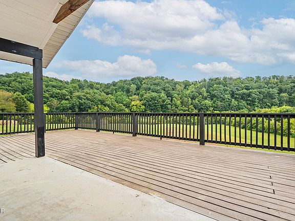 5th image of 762 Matthews Hollow Rd