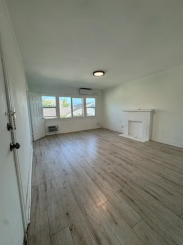 101 S Cordova St #3 Photo 1