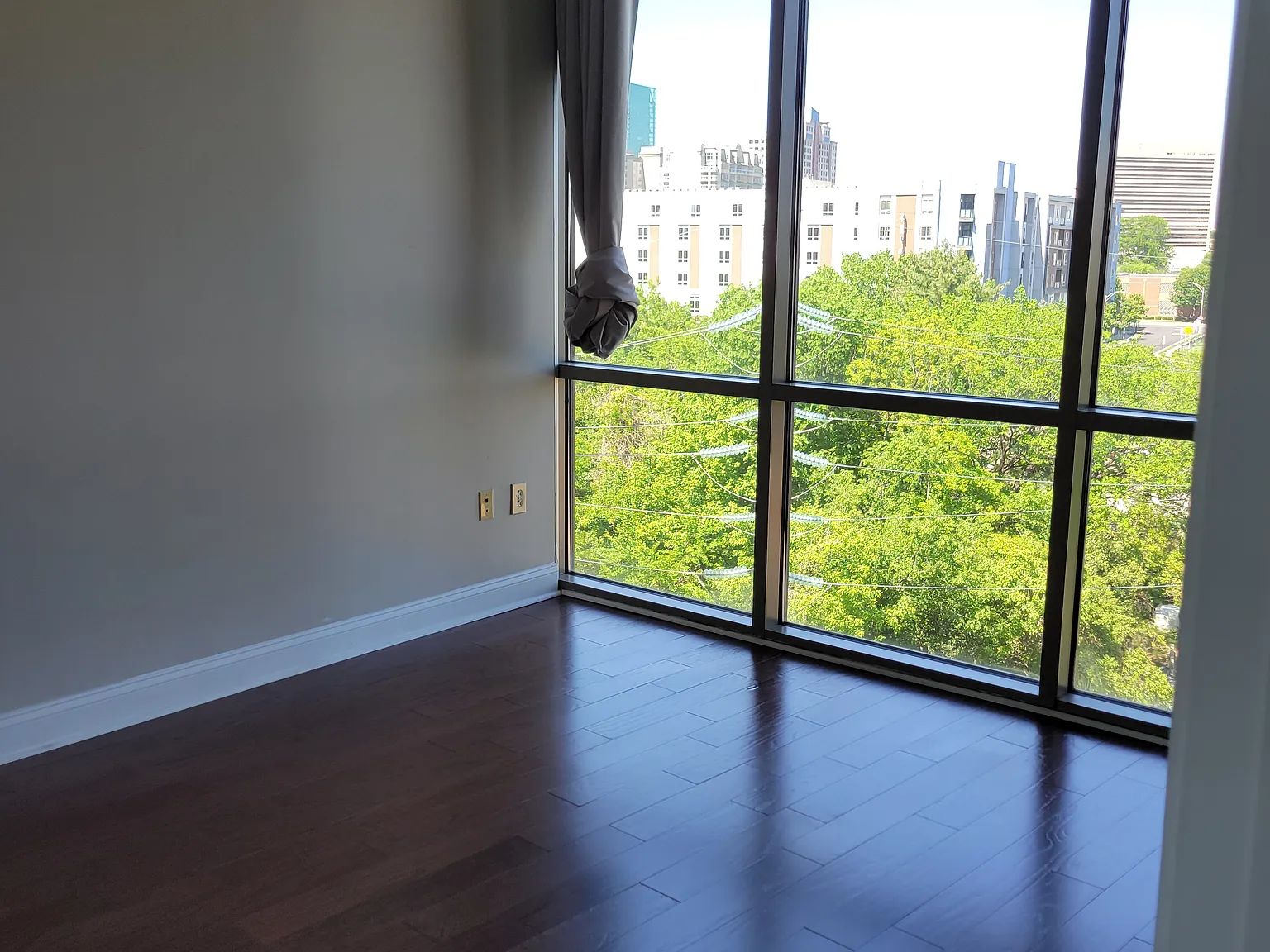 2 bed, 1068 sqft, $2,250 — Photo 3