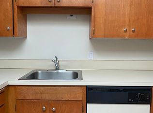 1900 SW Roxbury Ave APT 5, Portland, OR 97225