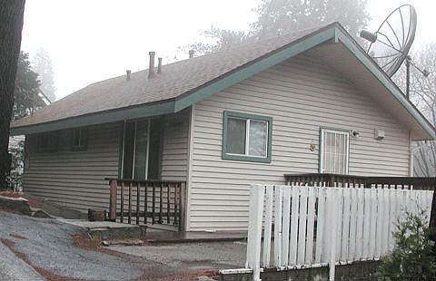 FRONT UPPER SECTION OF HOME