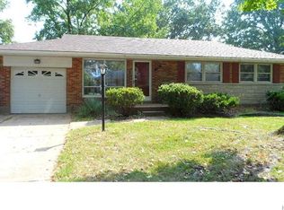 342 Royce Dr, Saint Louis, MO 63135