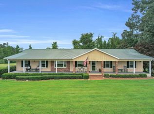 10065 New Cut Rd, Campobello, SC 29322
