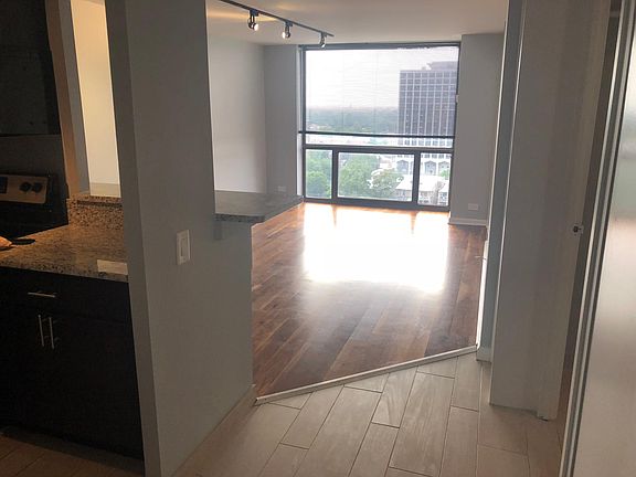 2nd image of 4343 N Clarendon Ave APT 802