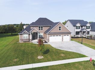 6940 Providence St, Whitehouse, OH 43571