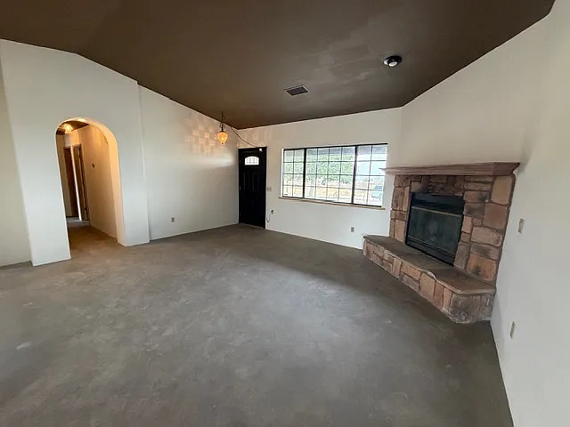 7775 Aragon Rd — Photo 5