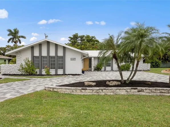 1137 N Town And River DR, FORT MYERS, FL 33919