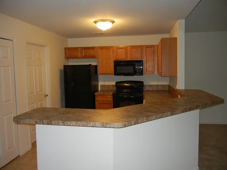 16803 Dover Dr — Photo 8