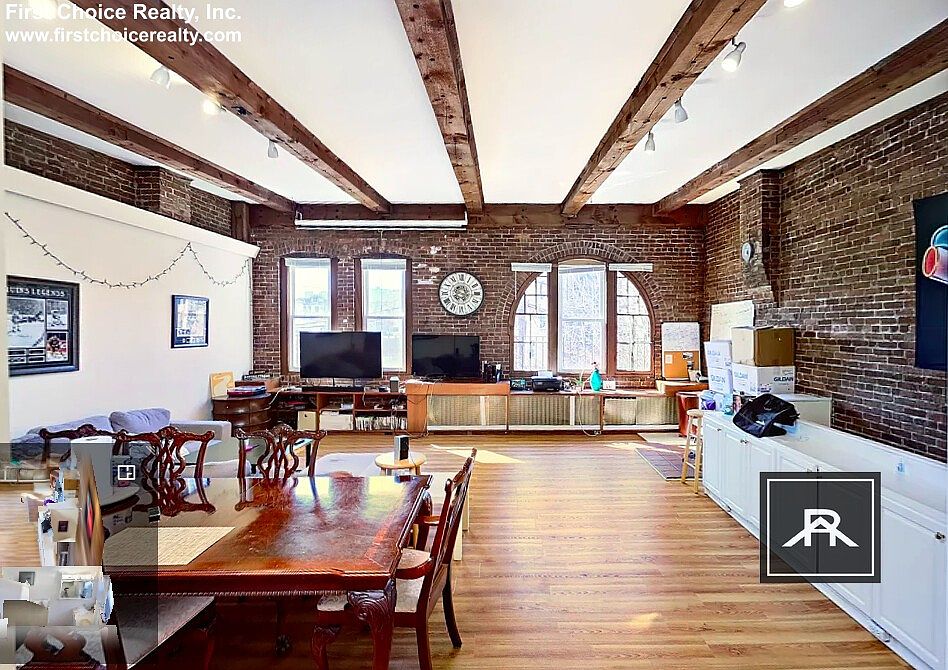 1st image of 31 Saint Marys Ct #1