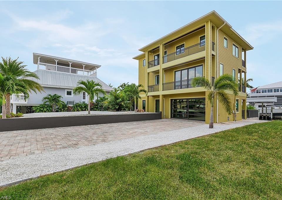 2292 Cherimoya Ln, Saint James City, FL 33956 Zillow