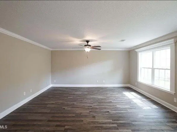 209 Horton Ln, Maryville, TN 37803