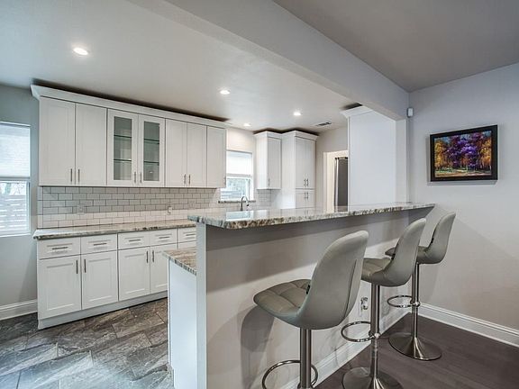 4th image of 8338 San Cristobal Dr