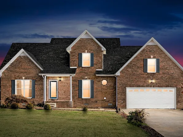 2750 Shepherds Ct, Woodlawn, TN 37191