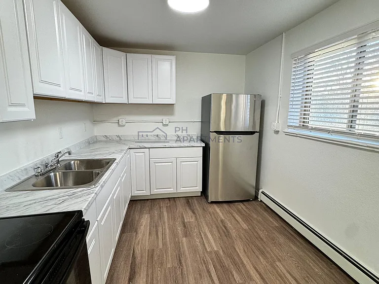 Kingston Apartments — Photo 6